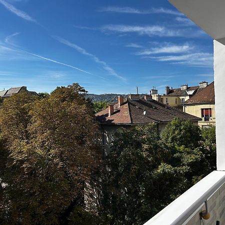 Elegant Escape By Buda Castle For Pleasure Seekers 布达佩斯 外观 照片